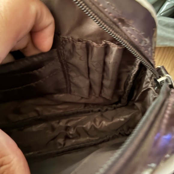 Robin Ruth Barcelona Brown Messenger Bag with Adjustable Strap and Urban Style - Picture 11 of 12